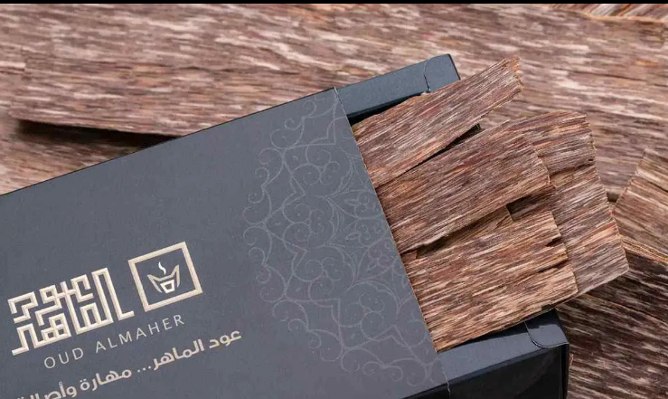 رقائق العود الفيتنامي